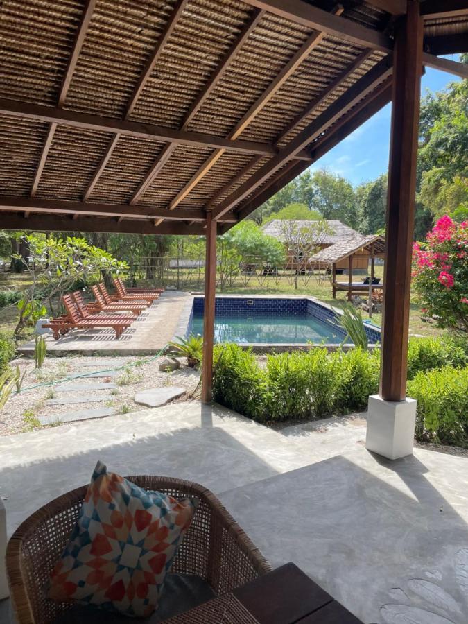 Blue Emocean Dive Resort Moyo Island Εξωτερικό φωτογραφία
